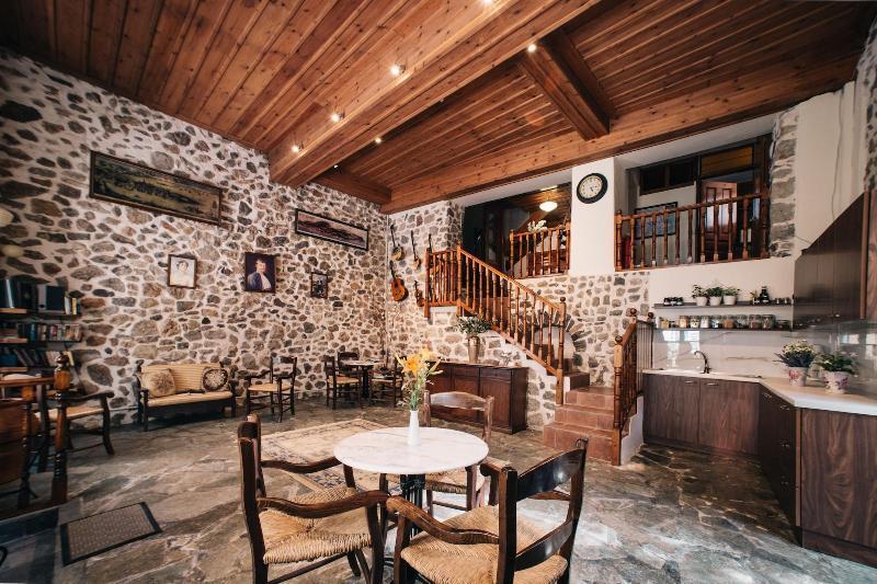 Rigas Pension Нафплион Экстерьер фото